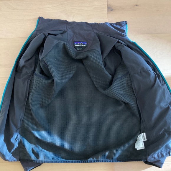 M’s Patagonia Nano-Air Hybrid Jacket - Picture 6 of 10